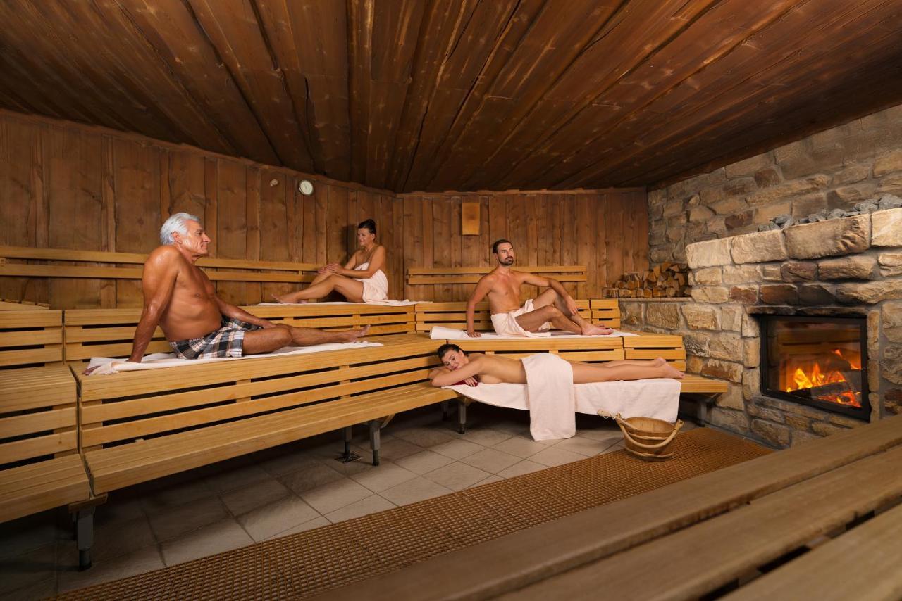 רדולפצל אם בודנזי Hotel Bora Hotsparesort מראה חיצוני תמונה