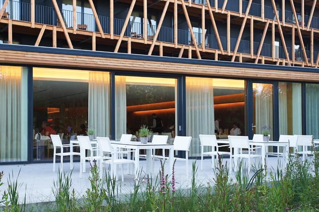 רדולפצל אם בודנזי Hotel Bora Hotsparesort מראה חיצוני תמונה